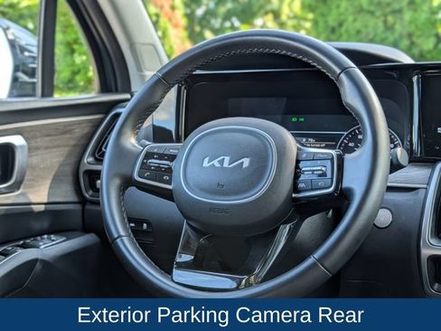 Used 2022 Kia Sorento S w/ Panoramic Sunroof Package AWD/4WD image 14