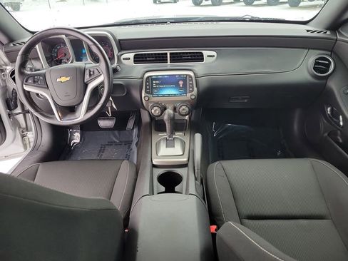 Used 2015 Chevrolet Camaro LT w/ 1LT Preferred Package RWD image 8