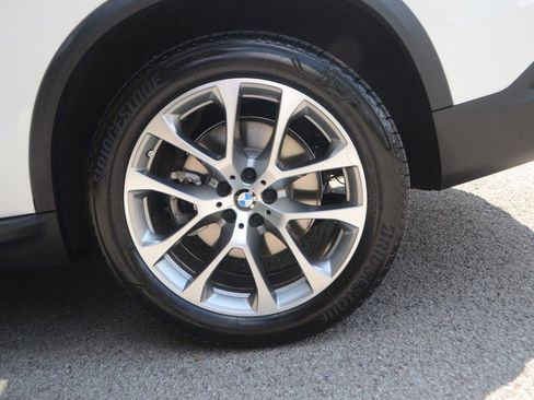 Used 2026 BMW X5 xDrive40i w/ Climate Comfort Package AWD/4WD image 24