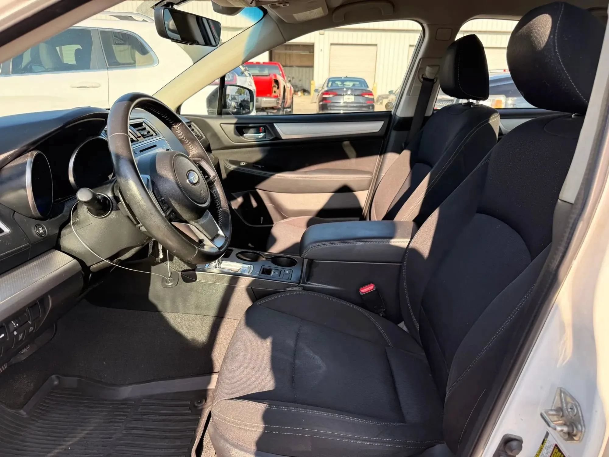 Used 2019 Subaru Legacy 2.5i Premium AWD/4WD image 2