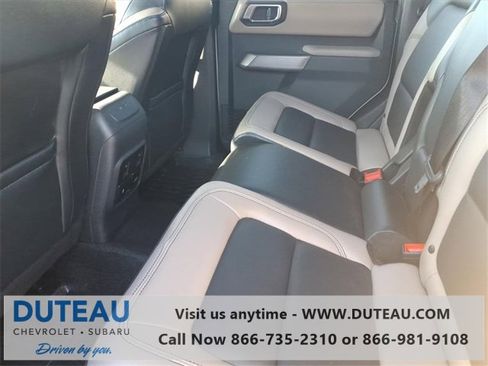 Used 2023 Ford Bronco Wildtrak image 8