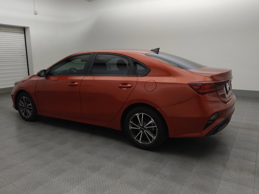 Used 2024 Kia Forte LXS w/ LXS Technology Package FWD image 3