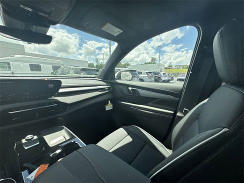 New 2026 Buick Enclave Preferred w/ Power Package image 11