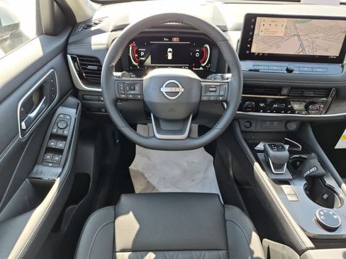 New 2026 Nissan Rogue Platinum AWD/4WD image 8