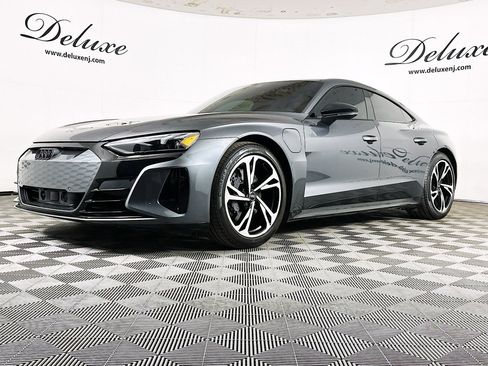 Used 2024 Audi e-tron GT Premium Plus image 3