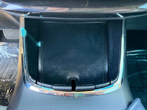 Used 2013 Toyota Avalon Limited FWD image 26