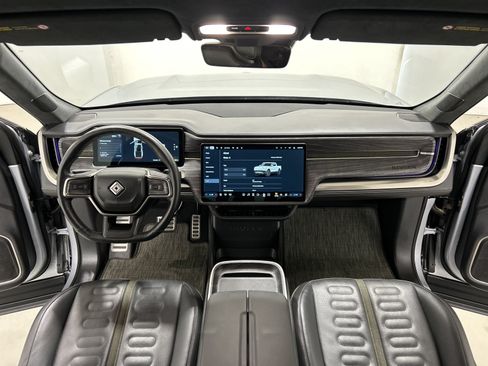 Used 2022 Rivian R1T Adventure AWD/4WD image 25