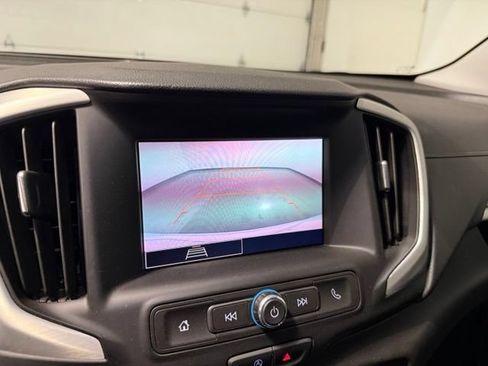 Used 2024 GMC Terrain SLE w/ Driver Convenience Package FWD image 18