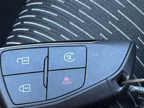 Used 2025 Chevrolet Equinox LT image 27