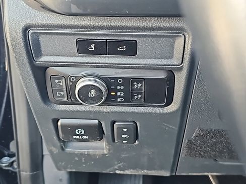 Used 2023 Ford Expedition Timberline image 17