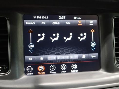 Used 2023 Dodge Charger SXT image 28