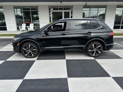 Used 2023 Volkswagen Tiguan SEL R-Line
