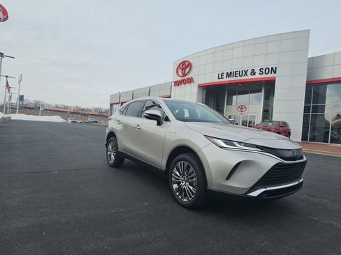 Certified 2021 Toyota Venza Limited w/ Advanced Technology Package image 1