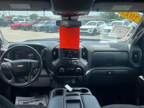 Used 2023 Chevrolet Silverado 1500 Custom AWD/4WD image 29