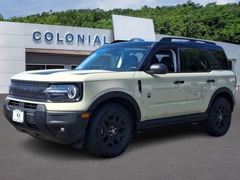 Used 2025 Ford Bronco Sport Big Bend w/ Convenience Package AWD/4WD image 3