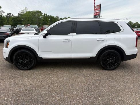 Used 2024 Kia Telluride S w/ S Sunroof Package image 10