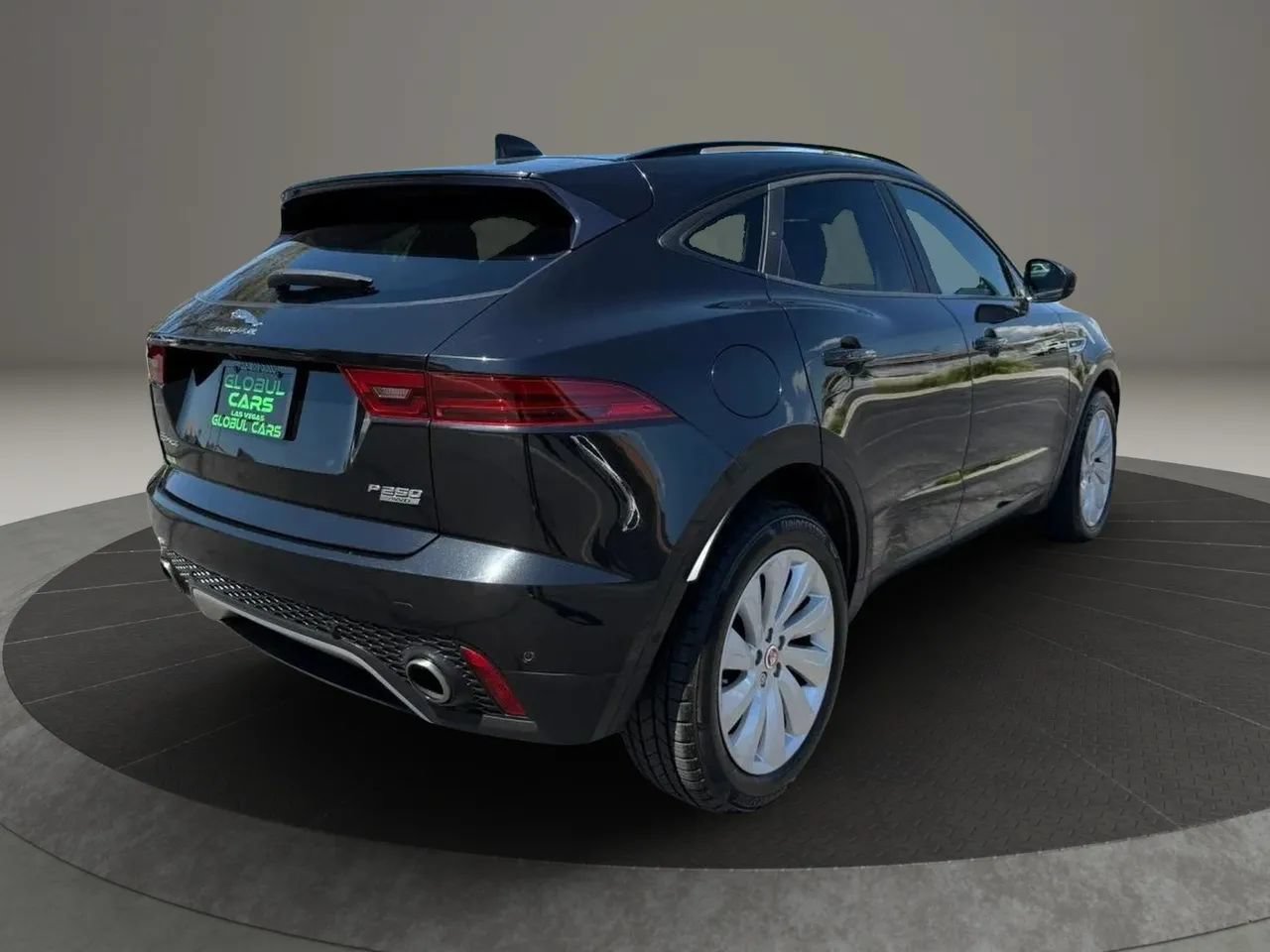 Used 2020 Jaguar E-PACE SE AWD/4WD image 5
