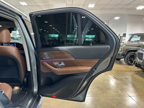 Used 2024 Mercedes-Benz GLE 350 4MATIC image 41