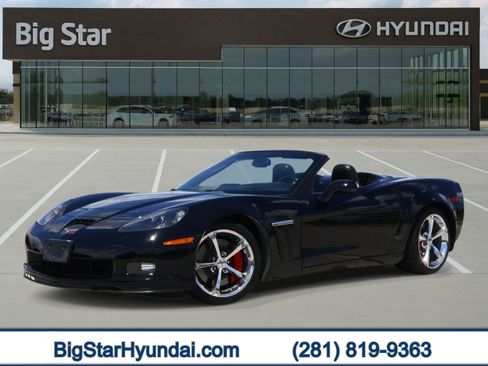 Used 2011 Chevrolet Corvette Grand Sport w/ Preferred Equipment Group RWD image 1