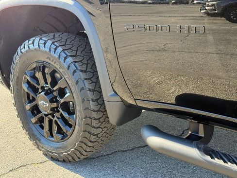 New 2026 Chevrolet Silverado 2500 LT w/ Trail Boss Package image 6