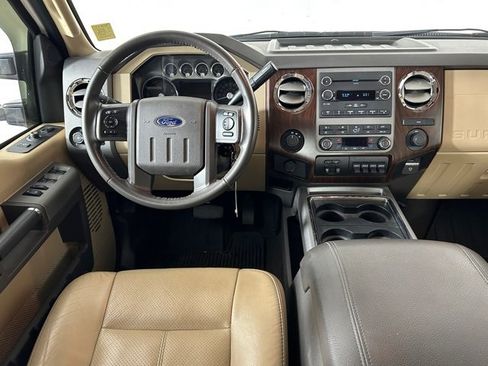 Used 2012 Ford F350 Lariat w/ Lariat Interior Pkg image 13