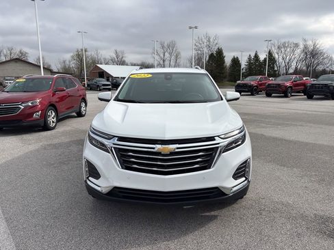Used 2022 Chevrolet Equinox Premier AWD/4WD image 2