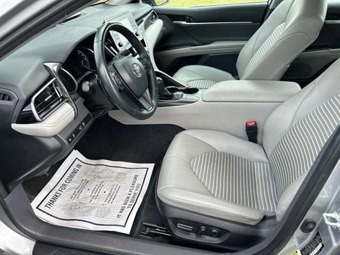 Used 2024 Toyota Camry SE FWD image 13