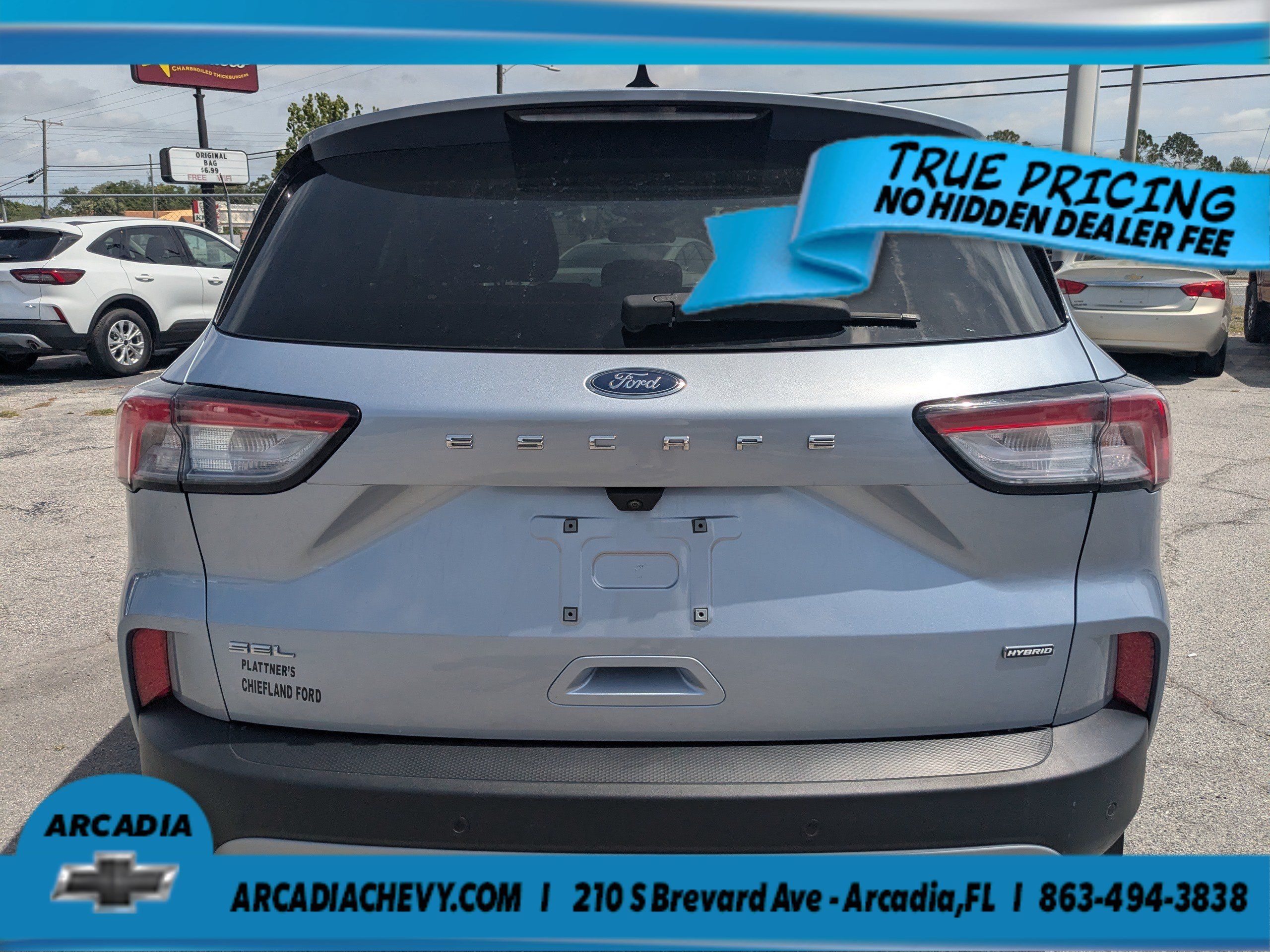 Used 2022 Ford Escape SEL w/ Technology Package FWD image 5