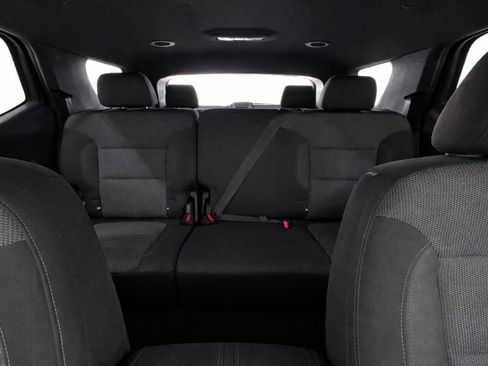 Used 2023 Chevrolet Traverse LT AWD/4WD image 14