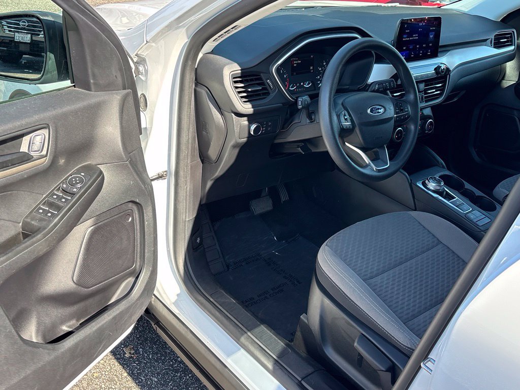 Used 2022 Ford Escape SE AWD/4WD image 10