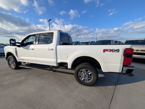 New 2026 Ford F250 Lariat w/ Lariat Ultimate Package AWD/4WD image 13