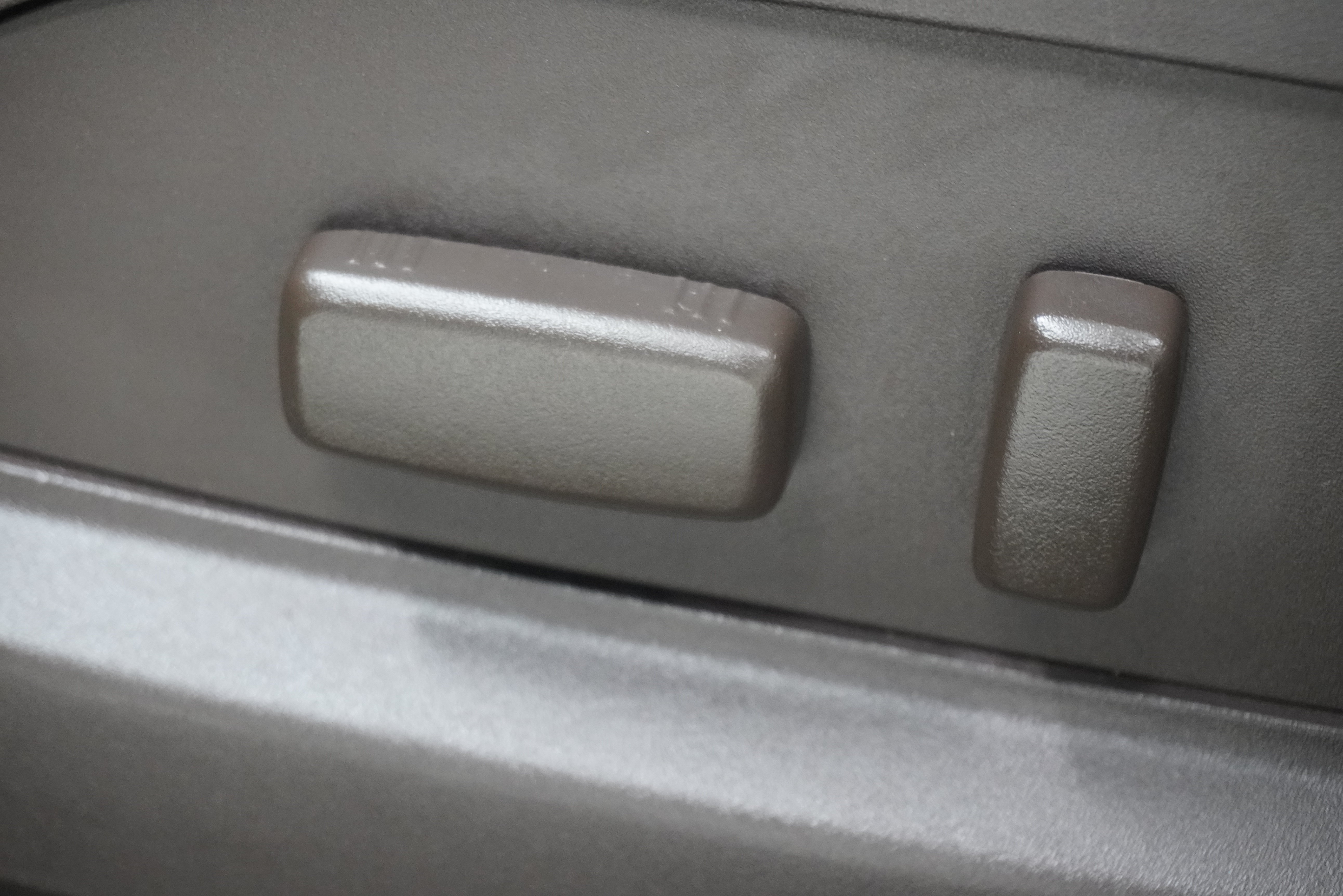 Used 2013 Buick Enclave Leather FWD image 15
