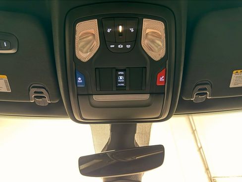 Used 2022 RAM 1500 Lone Star image 21