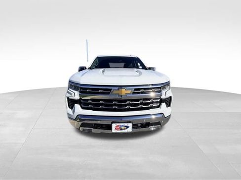 Certified 2024 Chevrolet Silverado 1500 LTZ AWD/4WD image 3