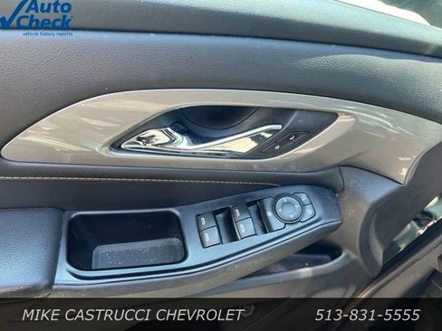 Used 2018 Chevrolet Traverse LT FWD image 9