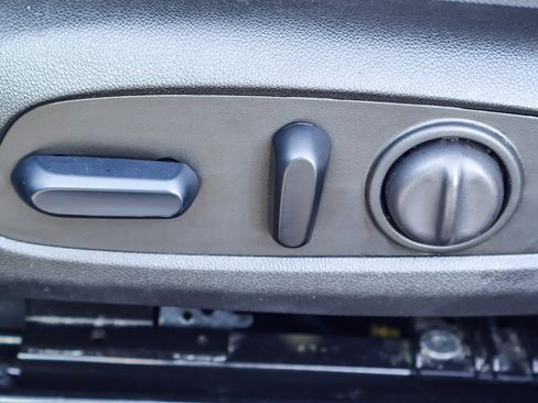 Used 2023 Chevrolet Malibu LT image 11