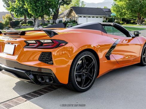Used 2023 Chevrolet Corvette Stingray Preferred Conv w/ Z51 Performance Package RWD image 6
