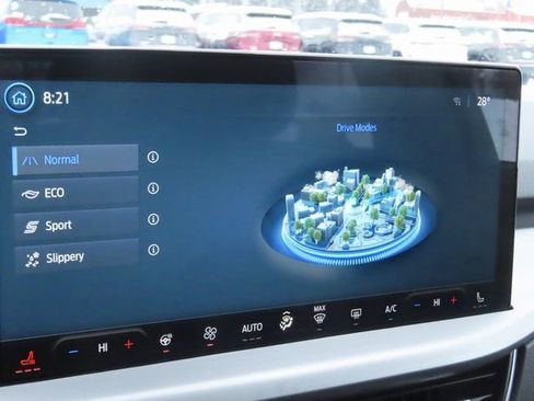 Used 2024 Ford Escape Platinum image 37