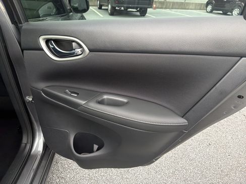 Used 2019 Nissan Sentra SV FWD image 19