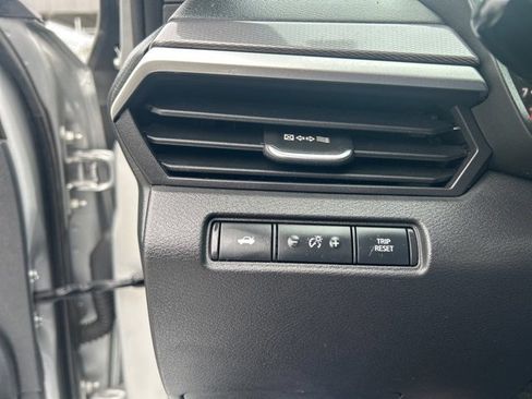 Certified 2023 Nissan Altima 2.5 SR FWD image 19