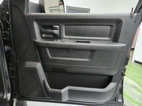 Used 2018 RAM 2500 Tradesman w/ Popular Equipment Group image 24