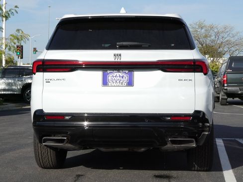New 2026 Buick Enclave Sport Touring w/ Power Package image 23