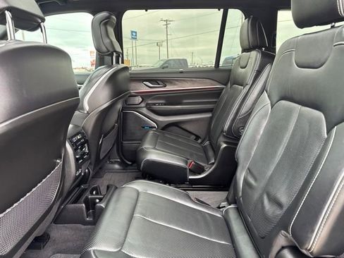Used 2022 Jeep Grand Cherokee L Overland w/ Advanced Protech Group III RWD image 26