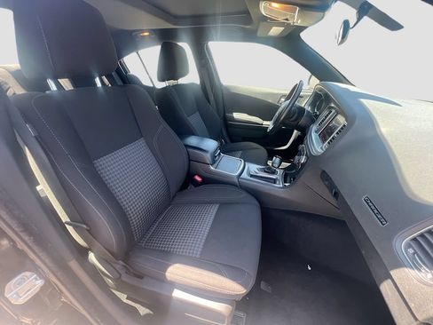 Used 2023 Dodge Charger SXT w/ Cold Weather Package RWD image 28