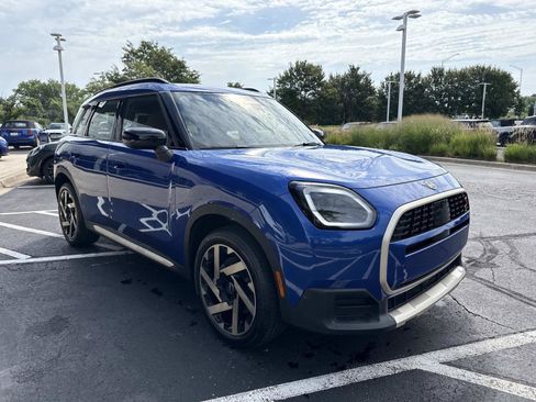 Used 2025 MINI Cooper Countryman S AWD/4WD image 4