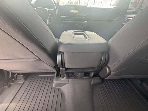 Used 2024 Chevrolet Silverado 3500 LT w/ Convenience Package AWD/4WD image 12
