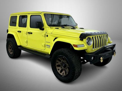 Used 2022 Jeep Wrangler Unlimited Sahara w/ Cold Weather Group image 3