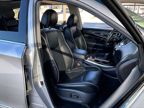 Used 2020 INFINITI QX60 Luxe w/ Sensory Package image 8