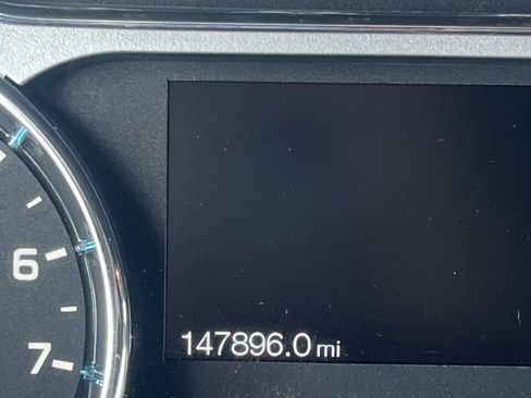 Used 2014 Ford F150 Platinum image 30