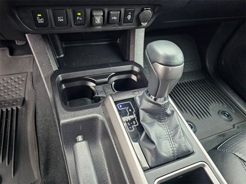 Used 2023 Toyota Tacoma Limited w/ Nightshade Package image 32